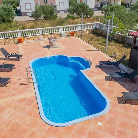 Antonela Apartment *
